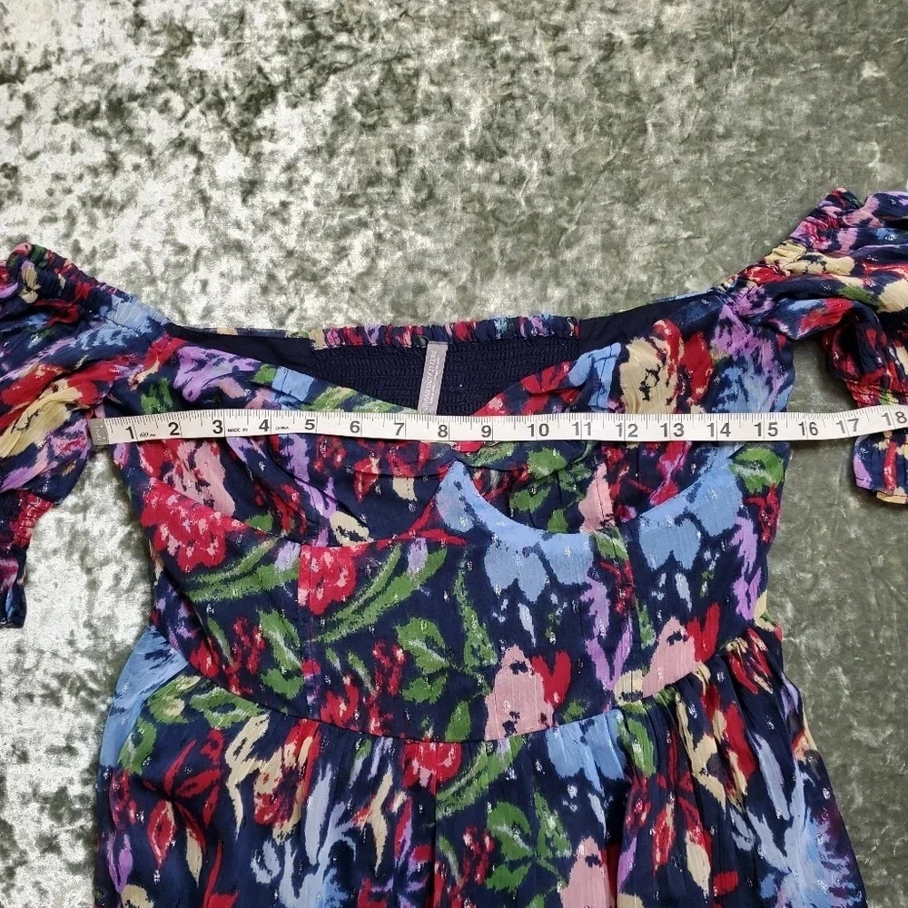 Urban Outfitters‎ Off The Shoulder Floral Dress